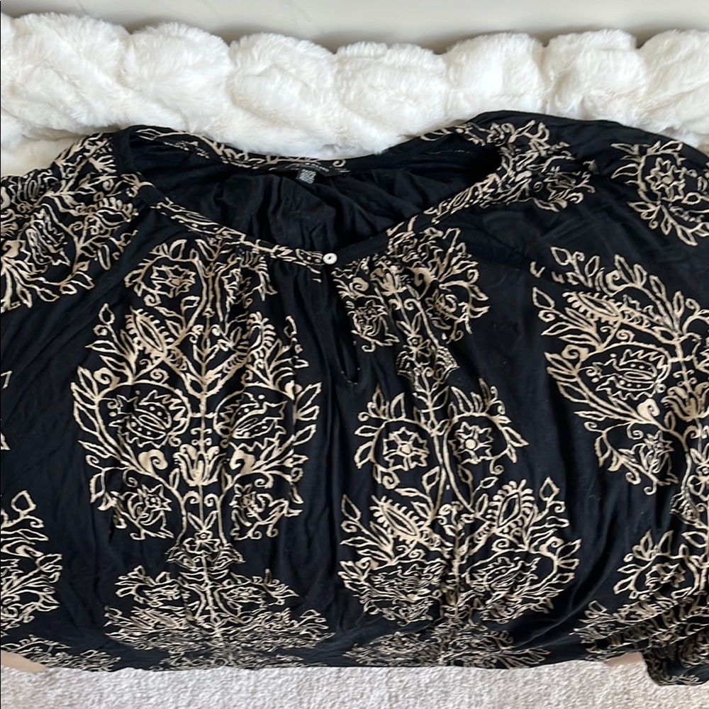 Black and Cream Floral Blouse